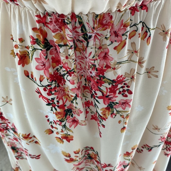 SugarLips Floral Maxi Dress - Picture 3 of 11